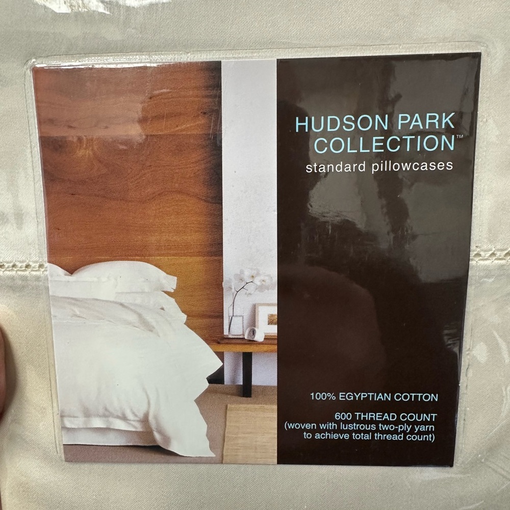 Hudson Park  Cream Standard Pillowcases 600 thread count